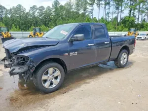 RAM 1500 5.7L 8 2015
