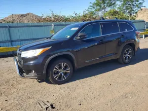 Toyota Highlander 3.5L 6 2016