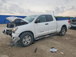 Toyota Tundra 4.6L 8 2012