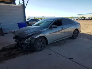 Hyundai Elantra 2.0L 4 2021