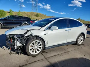 Tesla Model X 2017