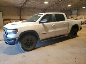 RAM 1500 5.7L 8 2021