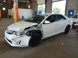 Toyota Camry 2.5L 4 2013