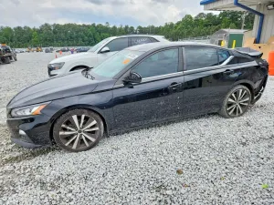 Nissan Altima 2.5L 4 2020