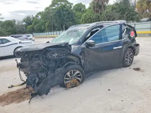 Nissan Rogue 2.5L 4 2015