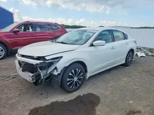 Nissan Altima 2.5L 4 2015