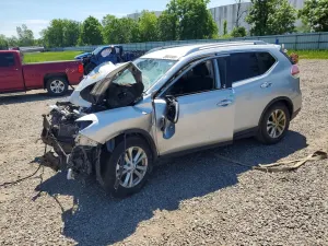 Nissan Rogue 2.5L 4 2015