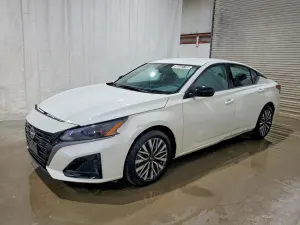 Nissan Altima 2.5L 4 2026
