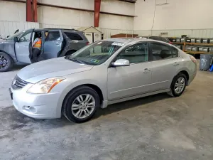 Nissan Altima 2.5L 4 2011