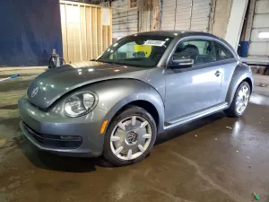 Volkswagen Beetle 2.5L 5 2012