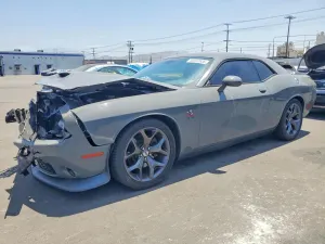 Dodge Challenger 5.7L 8 2019