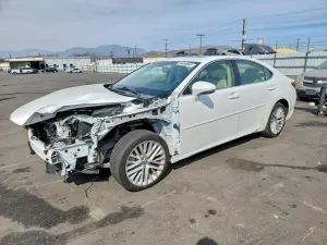 Lexus ES 3.5L 6 2013