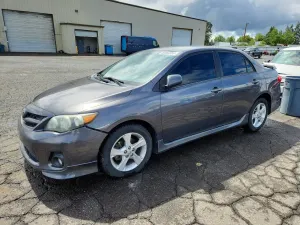 Toyota Corolla 1.8L 4 2013