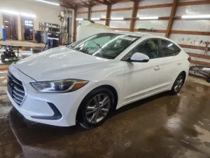 Hyundai Elantra 2.0L 4 2017