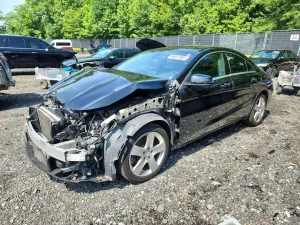 Mercedes-Benz CLA 2.0L 4 2015