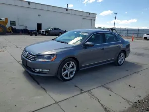 Volkswagen Passat 3.6L 6 2012