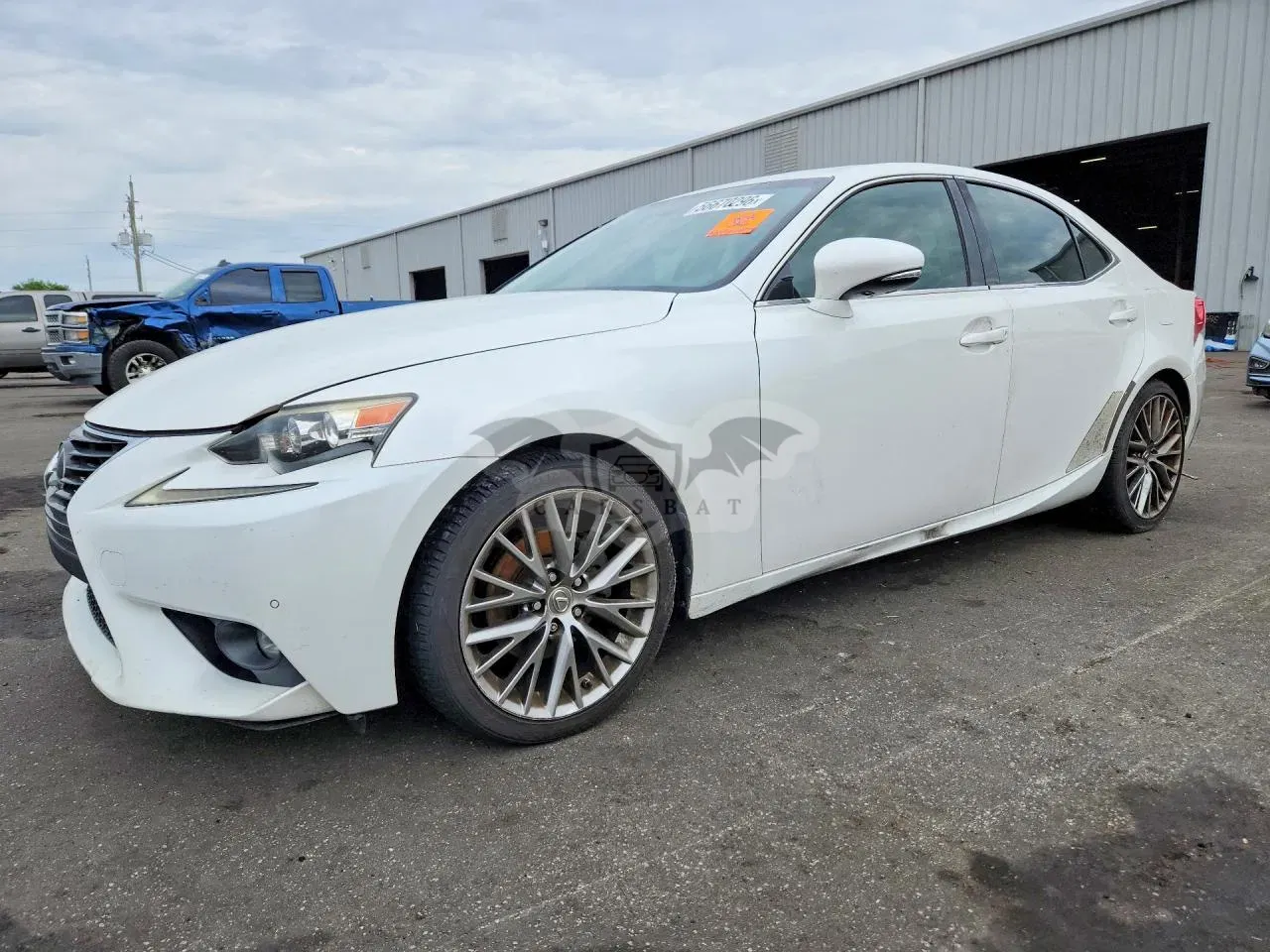 Lexus IS 2.5L 6 2015