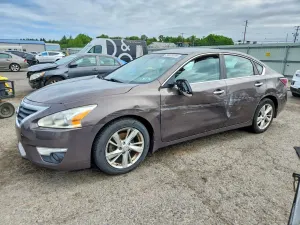 Nissan Altima 2.5L 4 2015