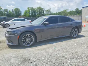 Dodge Charger 5.7L 8 2020