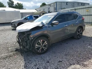 Nissan Rogue 2.5L 4 2020