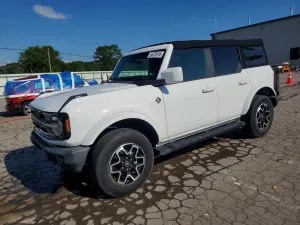 Ford Bronco 2.3L 4 2022
