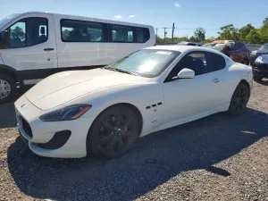 Maserati GranTurismo 4.7L 8 2014