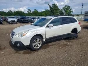 Subaru Outback 2.5L 4 2013