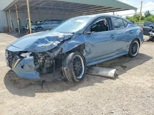Nissan Sentra 2.0L 4 2024