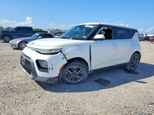 Kia Soul 2.0L 4 2020