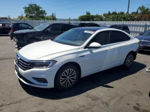 Volkswagen Jetta 1.4L 4 2019
