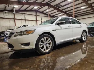 Ford Taurus 3.5L 6 2011