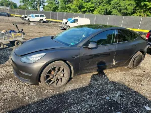 Tesla Model 3 2018