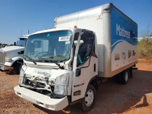 Isuzu NPR 6.0L 8 2017