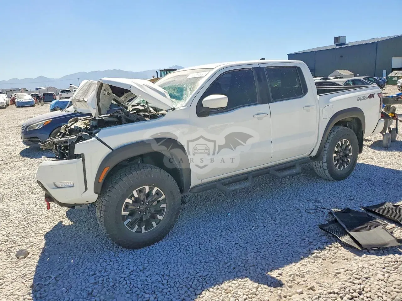 Nissan Frontier 3.8L 6 2023