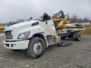 Hino Motors L7 6.7L 6 2026