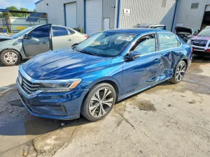 Volkswagen Passat 2.0L 4 2021