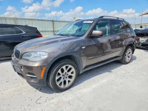 BMW X5 3.0L 6 2012