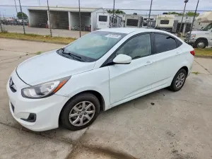 Hyundai Accent 1.6L 4 2013