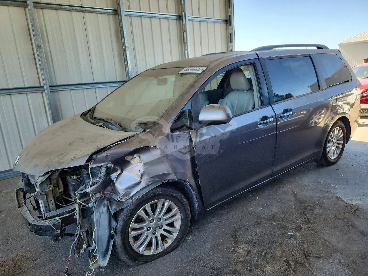Toyota Sienna 3.5L 6 2011