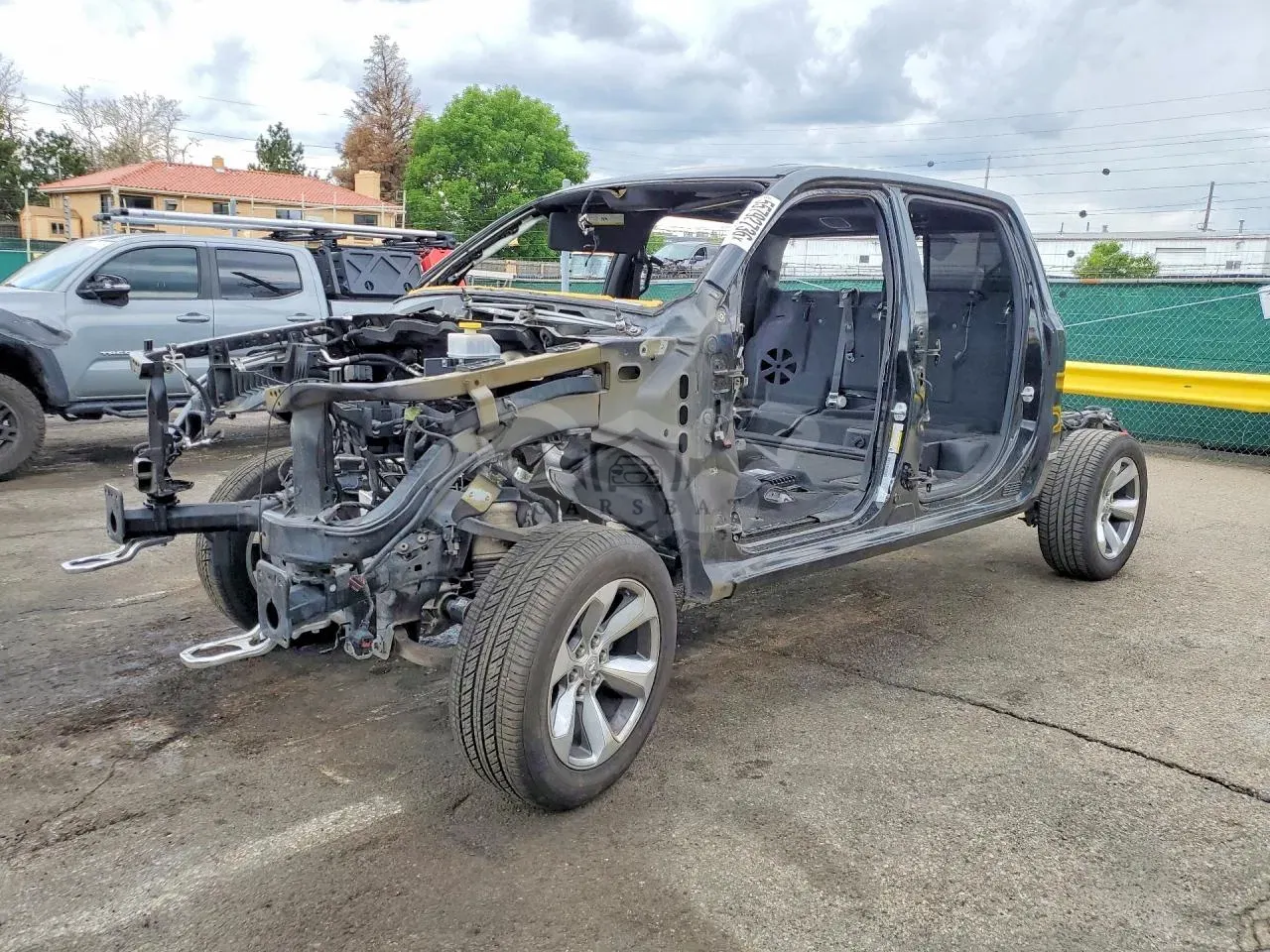 RAM 1500 5.7L 8 2019