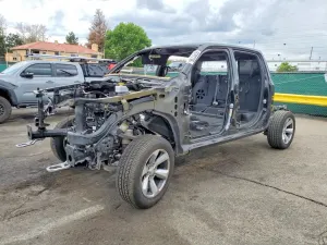 RAM 1500 5.7L 8 2019