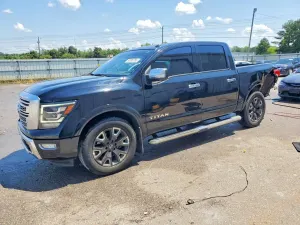 Nissan Titan 5.6L 8 2021