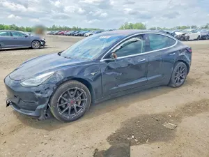 Tesla Model 3 2018
