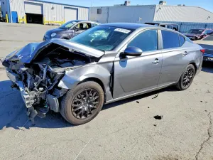 Nissan Altima 2.5L 4 2020