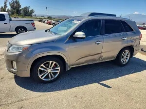 Kia Sorento 3.3L 6 2015