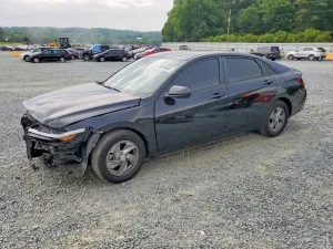 Hyundai Elantra 2.0L 4 2024