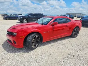 Chevrolet Camaro 6.2L 8 2013