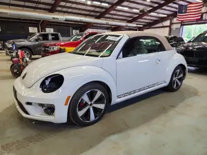 Volkswagen Beetle 2.0L 4 2013
