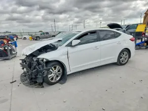 Hyundai Elantra 2.0L 4 2018
