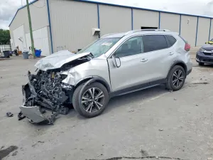 Nissan Rogue 2.5L 4 2020